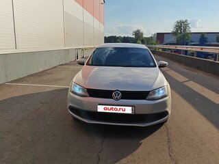 2014 Volkswagen Jetta VI, серебристый, 750000 рублей, вид 3