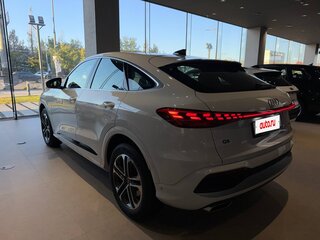 2025 Audi Q5 Sportback TFSI quattro S tronic II (GU), белый, 6900000 рублей, вид 5