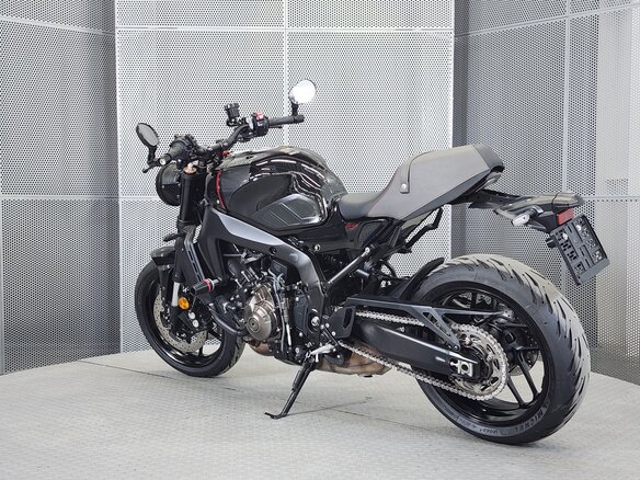 2023 Yamaha XSR900, чёрный, 927000 рублей - вид 5