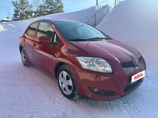 2008 Toyota Auris I, красный, 745000 рублей, вид 4