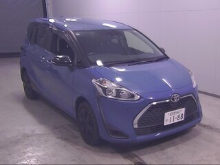 2022 Toyota Sienta II Рестайлинг, синий, 1400000 рублей, вид 1