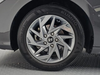 2023 Hyundai Avante VII Рестайлинг, серый, 1370111 рублей, вид 5