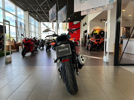 2026 QJMotor SRK 550, голубой, 569000 рублей, вид 4
