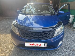 2013 Kia Rio III, синий, 750000 рублей, вид 2