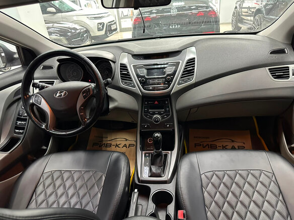2014 Hyundai Elantra V (MD) Рестайлинг, белый - вид 10