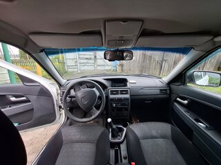 2014 Lada (ВАЗ) Priora I Рестайлинг, белый, 395000 рублей, вид 5