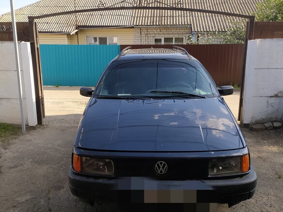 1992 Volkswagen Passat B3, синий, 175000 рублей - вид 7