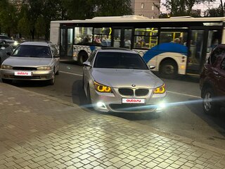 2005 BMW 5 серии 530d V (E60/E61), серебристый, 1350000 рублей, вид 2