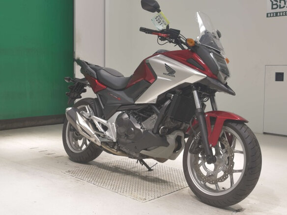 2019 Honda NC 750X, красный, 700000 рублей - вид 2