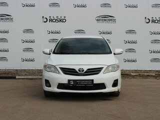 2011 Toyota Corolla X (E140, E150) Рестайлинг, белый, 480000 рублей, вид 2
