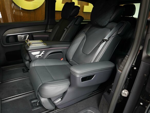 2026 Mercedes-Benz V-Класс 300 d экстра длинный III (W447) Рестайлинг 2, чёрный - вид 16