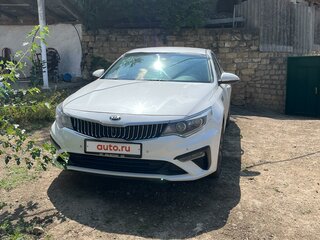 2019 Kia Optima IV Рестайлинг, белый, 1750000 рублей, вид 1