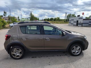 2021 Renault Sandero Stepway II Рестайлинг, бежевый, 1280000 рублей, вид 4