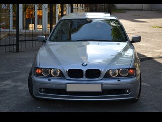 2001 BMW 5 серии 525i IV (E39) Рестайлинг, серебристый, 900000 рублей, вид 3