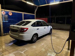 2017 Lada (ВАЗ) Granta I, белый, 800000 рублей, вид 1