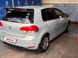 2011 Volkswagen Golf VI, серебристый, 795000 рублей, вид 3