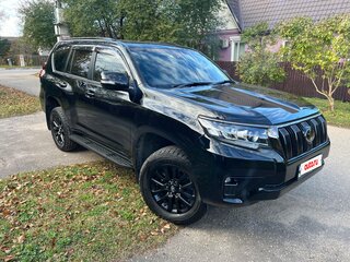 2020 Toyota Land Cruiser Prado 150 Series Рестайлинг 2, чёрный, 5090000 рублей, вид 2