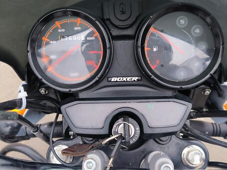 2020 Bajaj Boxer BM 150, белый, 105000 рублей, вид 4
