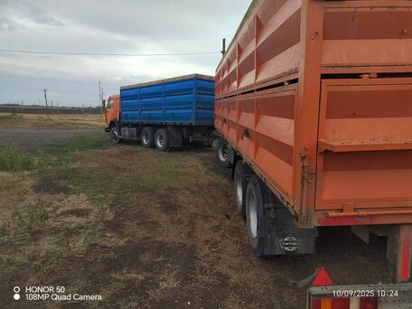 2011 КамАЗ 55102, оранжевый, 2250000 рублей, вид 2