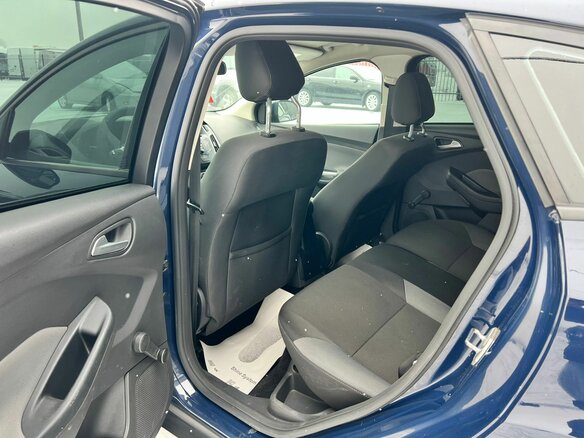 2011 Ford Focus III, синий, 990000 рублей - вид 17