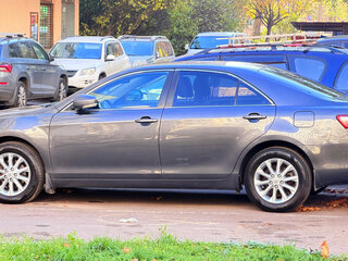 2010 Toyota Camry VI (XV40) Рестайлинг, серый, 900000 рублей, вид 3