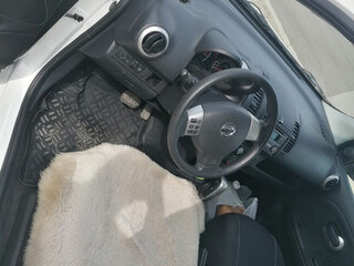 2012 Nissan Note I Рестайлинг, белый, 1150000 рублей, вид 4