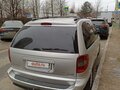 2005 Chrysler Voyager IV Рестайлинг, серебристый, 900000 рублей - вид 1