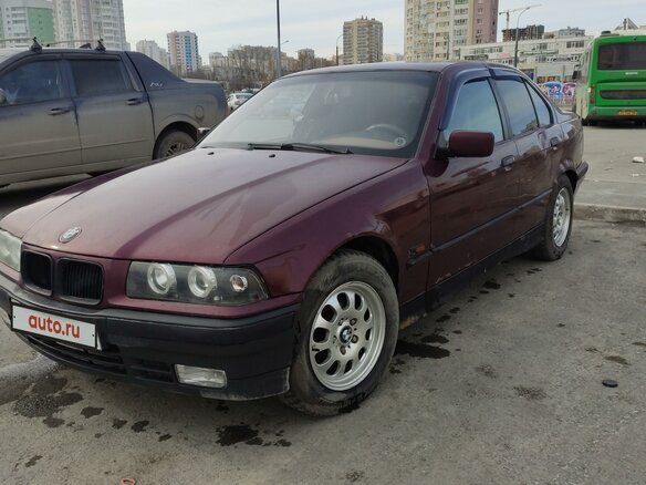 1995 BMW 3 серии 316i III (E36), фиолетовый - вид 3