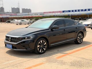 2022 Volkswagen Passat B8 Рестайлинг, чёрный, 2039000 рублей, вид 1