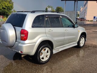 2000 Toyota RAV4 II (XA20), серый, 700000 рублей, вид 5