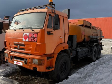 2011 КамАЗ 43118, оранжевый, 4500000 рублей, вид 2
