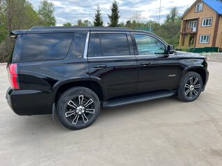 2016 Chevrolet Tahoe IV, чёрный, 3000000 рублей, вид 2