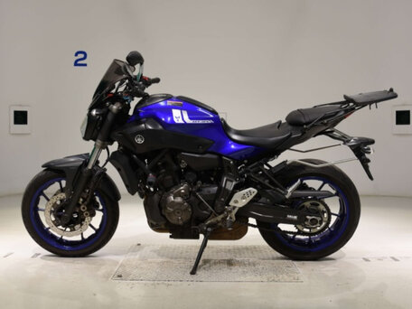 2017 Yamaha MT-07 (FZ-07), синий, 530000 рублей, вид 3