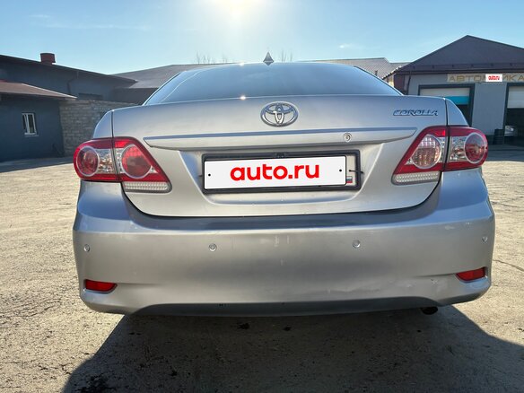 2011 Toyota Corolla X (E140, E150) Рестайлинг, серебристый, 854000 рублей - вид 4