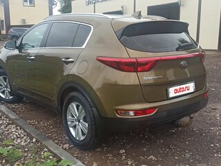 2017 Kia Sportage IV, коричневый, 1650000 рублей, вид 4