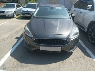 2017 Ford Focus III Рестайлинг, серый, 871000 рублей, вид 2