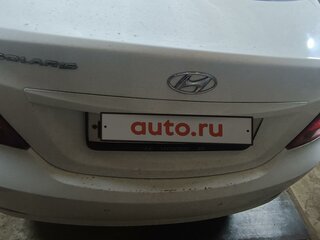 2014 Hyundai Solaris I, белый, 850000 рублей, вид 4
