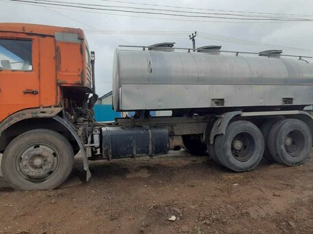 2010 КамАЗ 65115, оранжевый, 1000000 рублей, вид 4