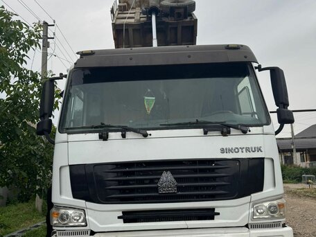 2012 Sinotruk Howo HW76, белый, 1900000 рублей, вид 1