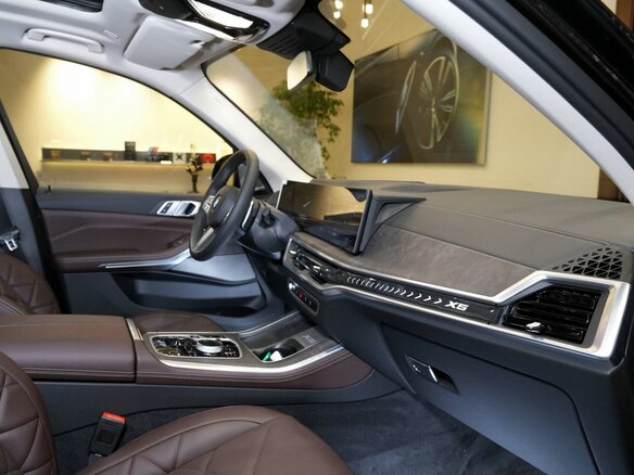 2026 BMW X5 Long 30Li IV (G05/G18) Рестайлинг, серый, 10220000 рублей - вид 27