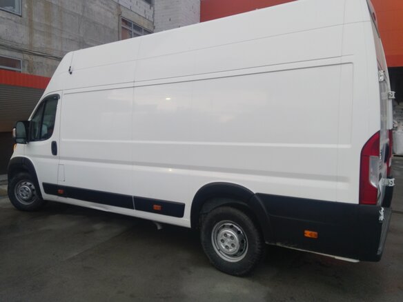 2020 Peugeot Boxer, белый, 4000000 рублей - вид 2