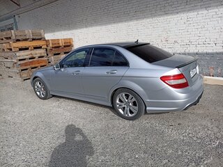 2009 Mercedes-Benz C-Класс 300 III (W204), серебристый, 1200000 рублей, вид 2