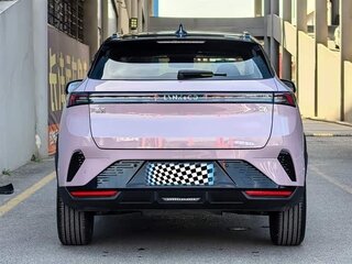 2026 Lynk & Co 06 I Рестайлинг, бежевый, 2035000 рублей, вид 3
