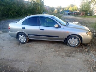 2004 Nissan Almera II (N16) Рестайлинг, серебристый, 430000 рублей, вид 2