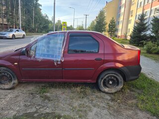 2011 Renault Logan I Рестайлинг, пурпурный, 300000 рублей, вид 4