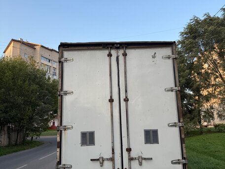 1990 Fuso (Mitsubishi) Fighter, белый, 1750000 рублей, вид 3