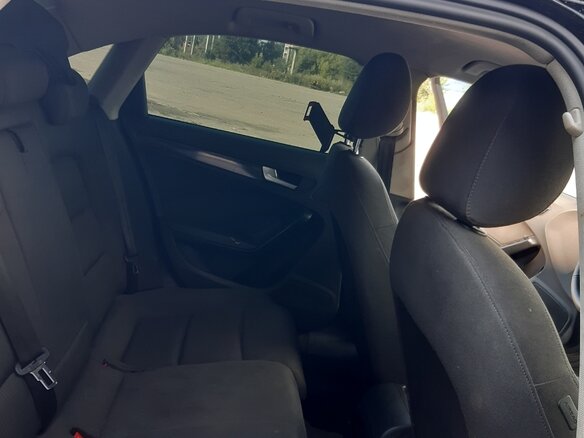 2011 Audi A4 IV (B8), чёрный - вид 6