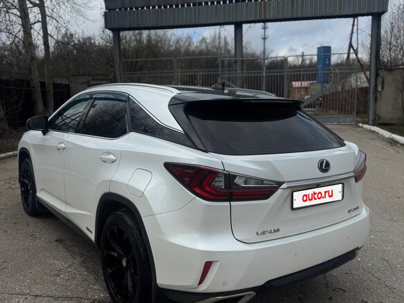 2018 Lexus RX 300 IV, белый, 3850000 рублей - вид 5