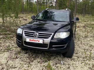 2008 Volkswagen Touareg I Рестайлинг, чёрный, 1400000 рублей, вид 2