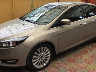 2016 Ford Focus III Рестайлинг, бежевый, 1830000 рублей, вид 1
